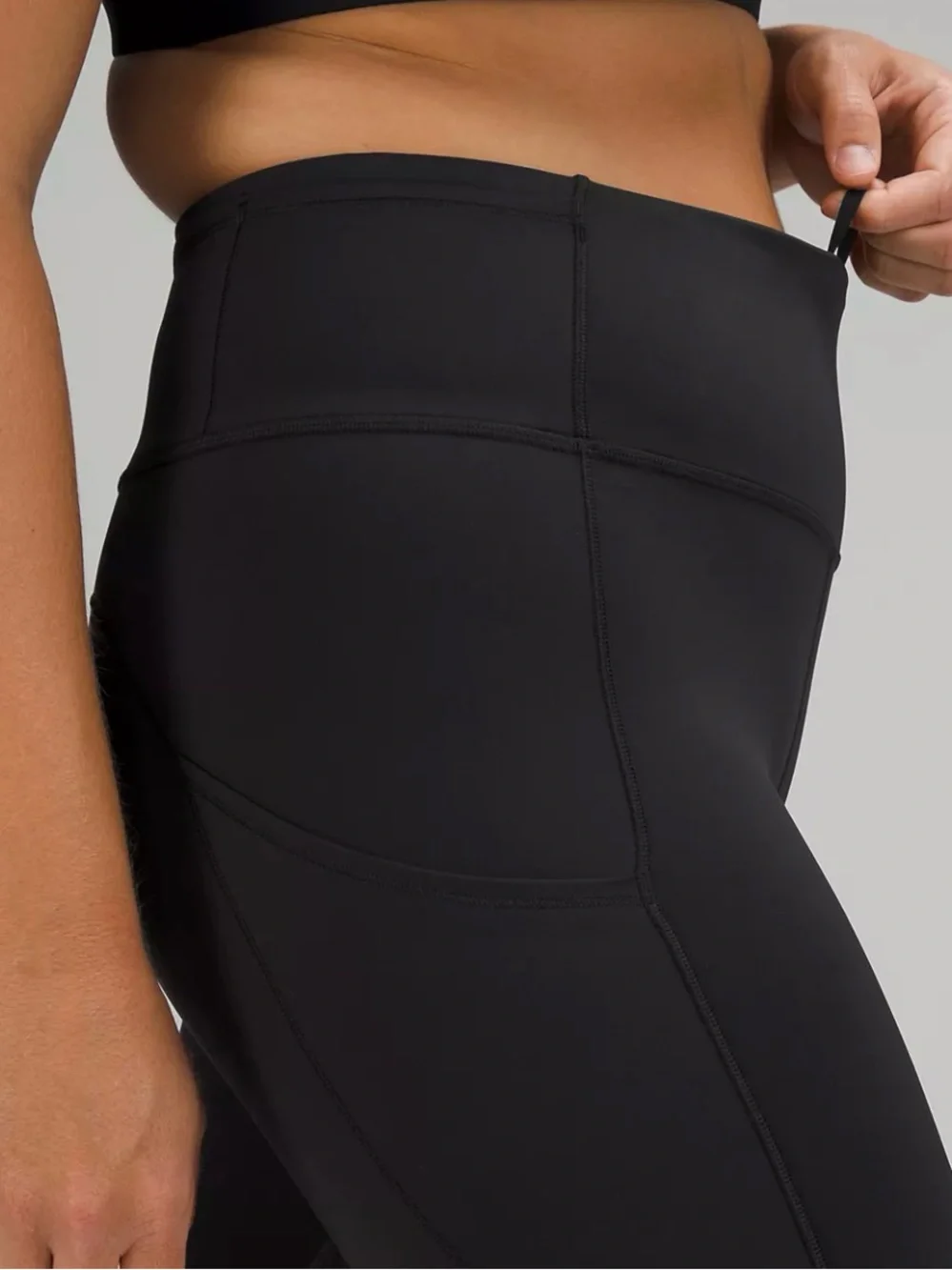 Lululemon athletica Fast and Free Cropped Leggings - size 10
